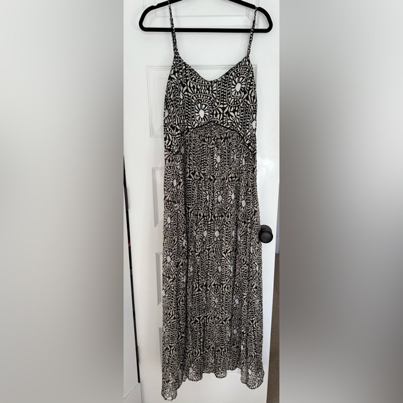 Cotélac Women’s Maxi Dress With Black and Cream Floral Print - Picture 2 of 9